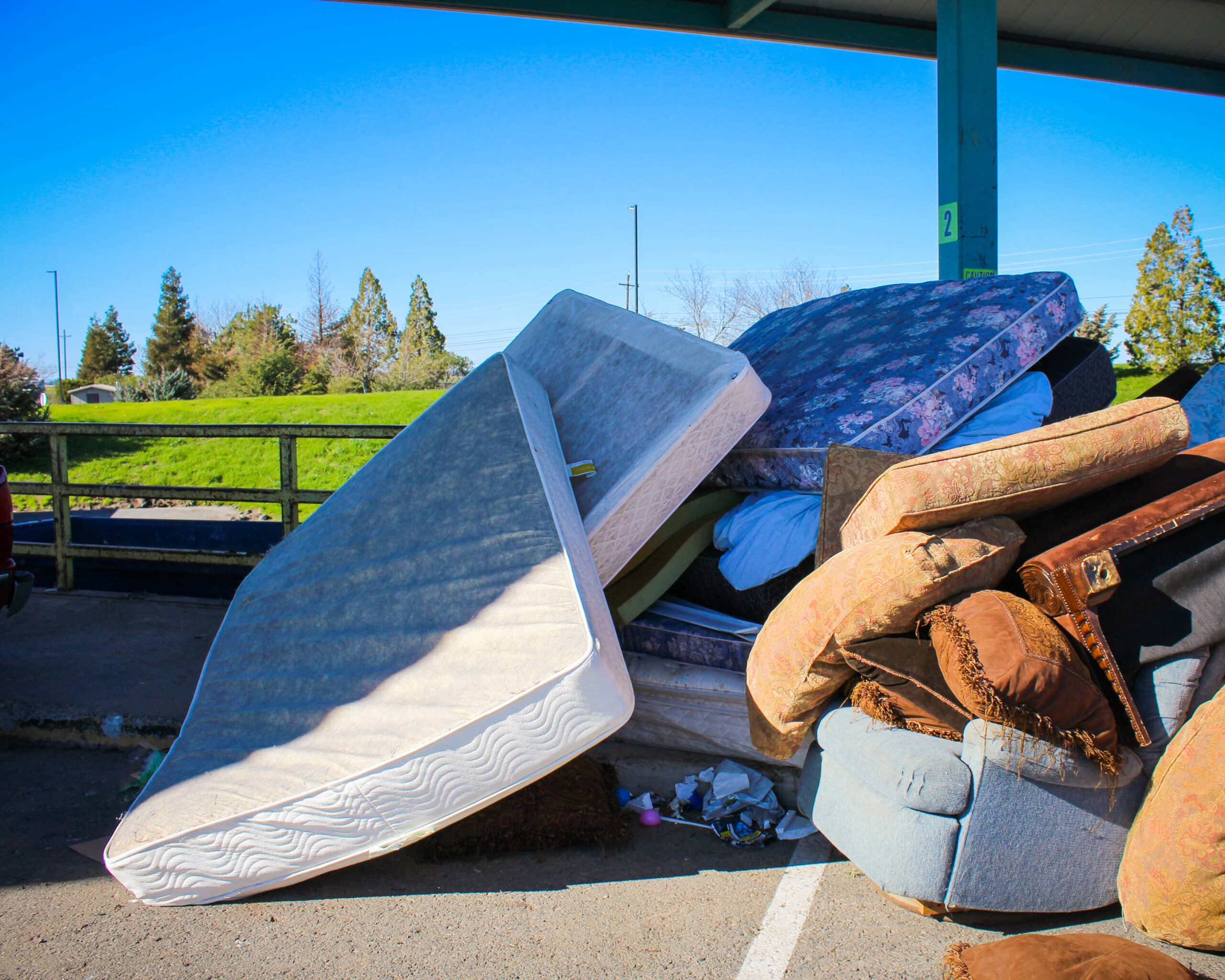 How Do You Dispose of an Old Mattress?